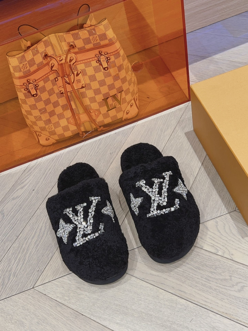 Louis Vuitton Slippers